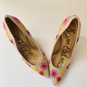 SAM EDELMAN Hazel 4 Natural/Pink Multi Embroidery Kid Suede Leather Women Size 7